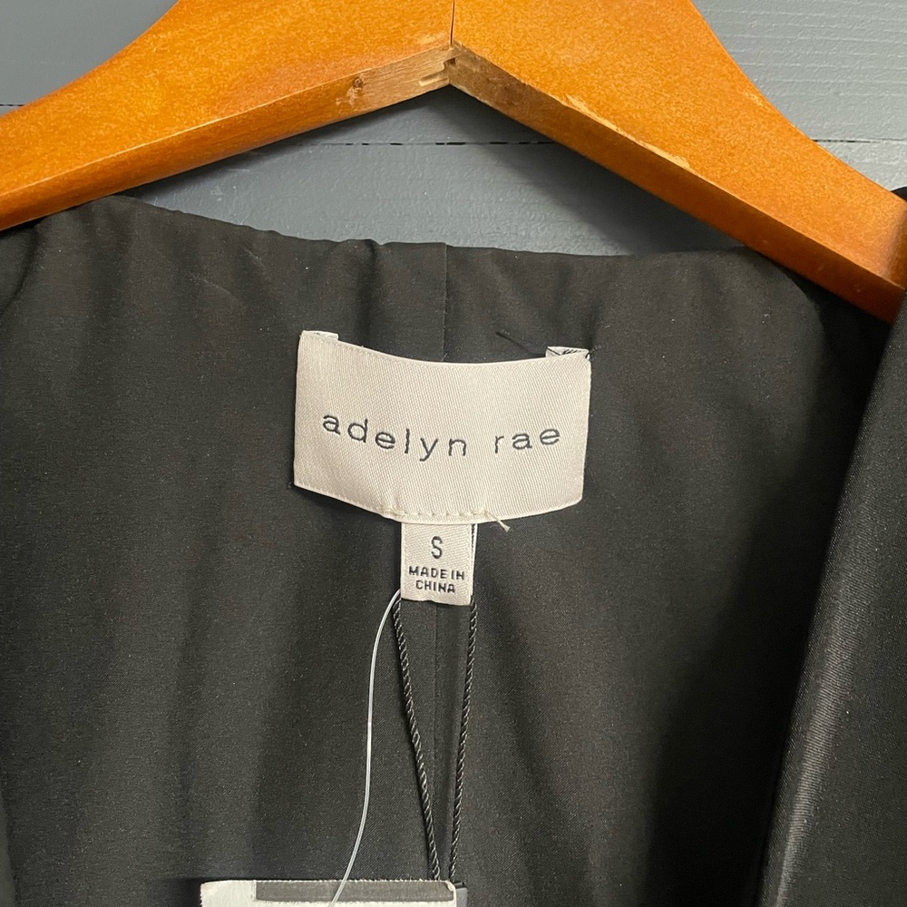 Adelyn Rae Black Double-Breasted Blazer Cape Dress - Picture 6 of 10